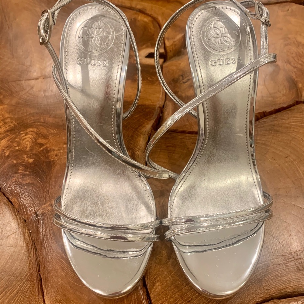 Gorgeous bridal wedding shoes high heels guess